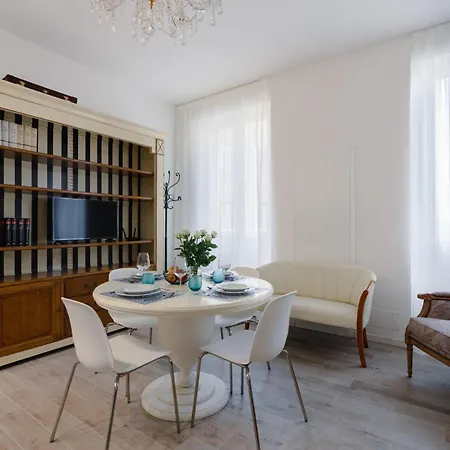 La Ginevra Boutique In Bologna