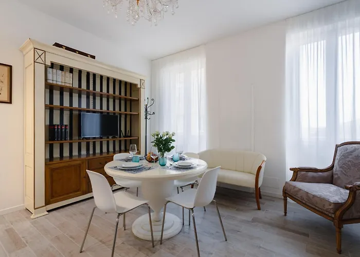 La Ginevra Boutique In Bologne