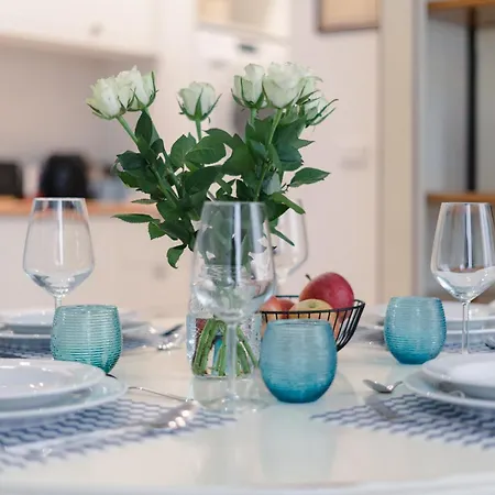 アパート La Ginevra Boutique In ボローニャ